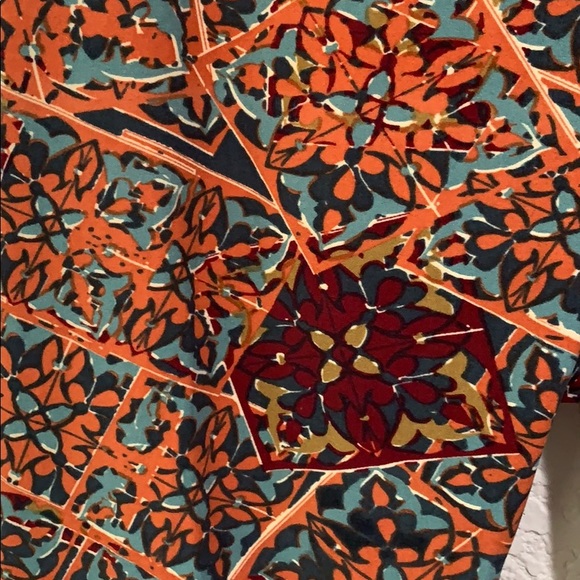 NWT One Size LuLaRoe Leggings - Picture 2 of 3